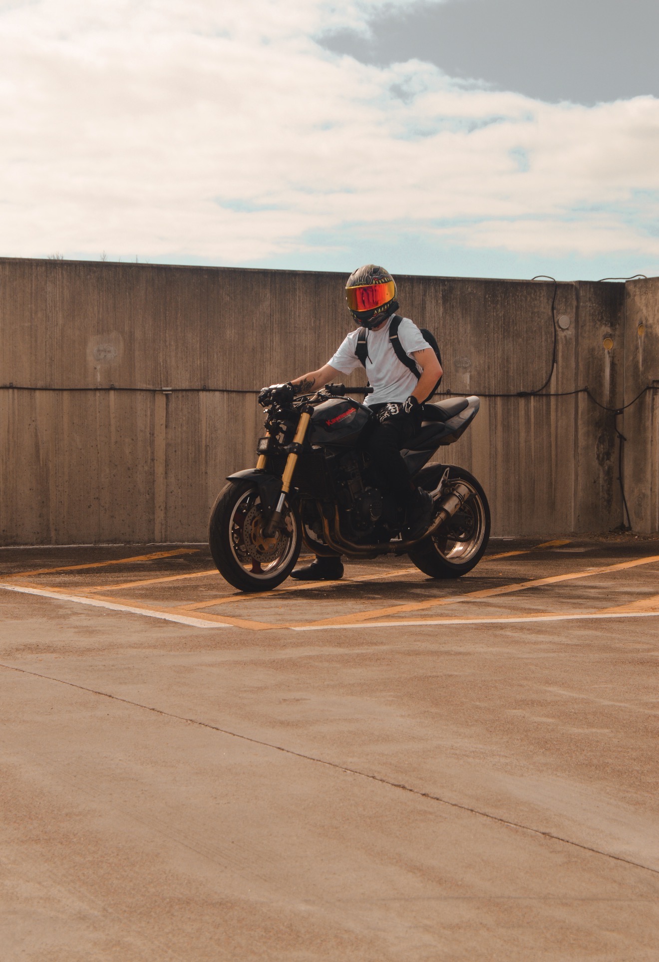 Porsche 911 Turbo S red interior cockpit detail